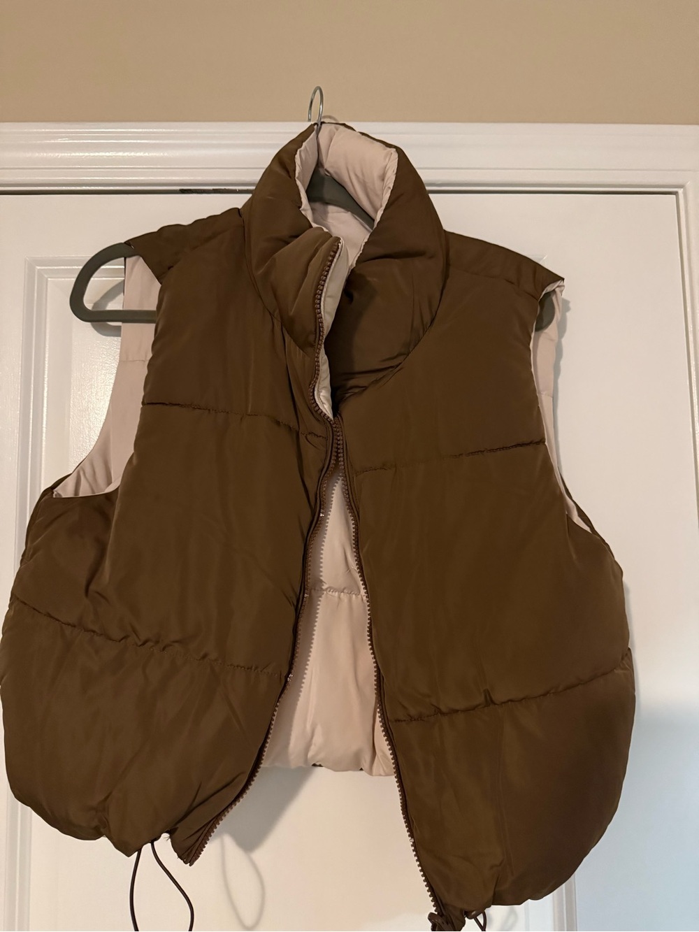 Roolee Reversible Cropped Brown & Cream Puffer Vest